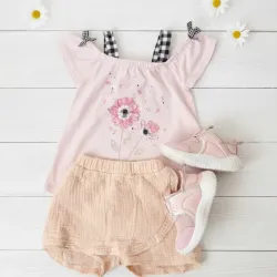 Conjunto de niña + tenis de regalo