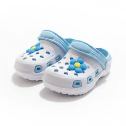 Sapitos blancos y azules c/ florecita