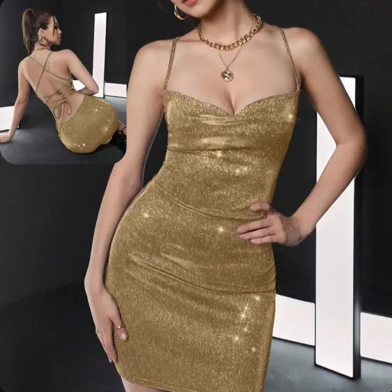 Vestido de ajuste ceñido c/ espalda descubierta y cordones