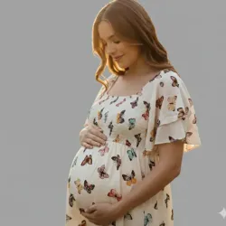 Vestido de maternidad c/ estampado de mariposas