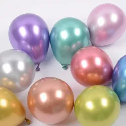 Set de globos de colores metálicos 