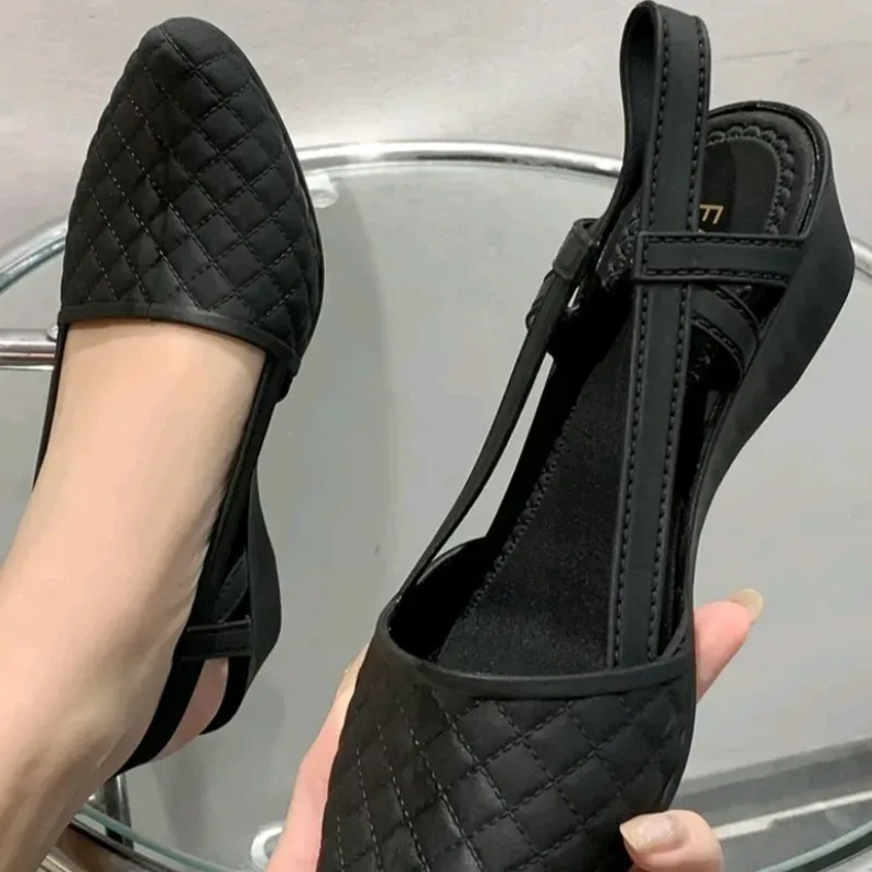 Sandalias con cuña 