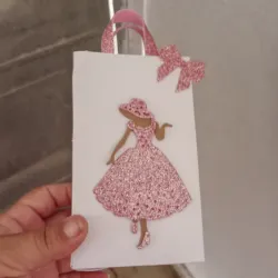 Bolsitas con muñecas rosadas