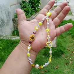Colgante amarillo y blanco 