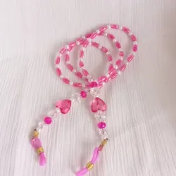 Colgante de espejuelos rosado de perlas