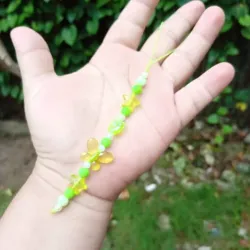 Colgante verde corto