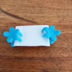 Juego de piojitos azules de flor 