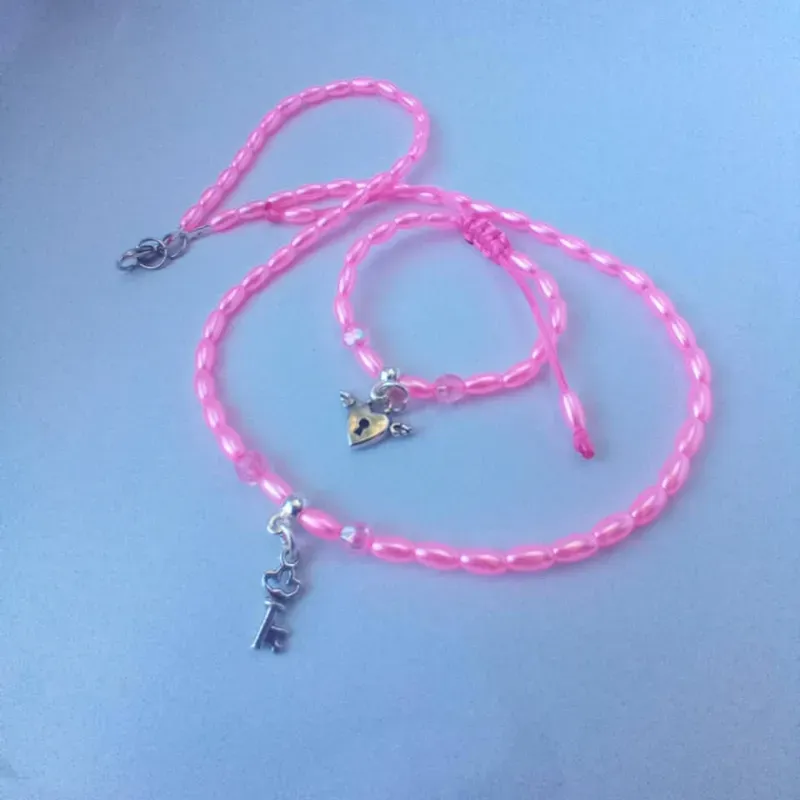 Juego de pulsera y collar 