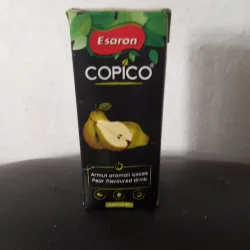 Jugos de cajita de pera