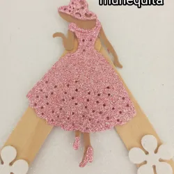 Muñequita con vestido