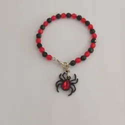 Pulsos con araña y perlas 