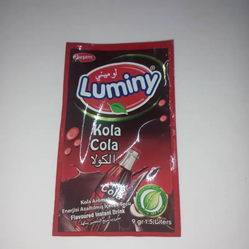 Refresco Luminy de cola