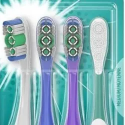 Cepillo dental para adultos colgate