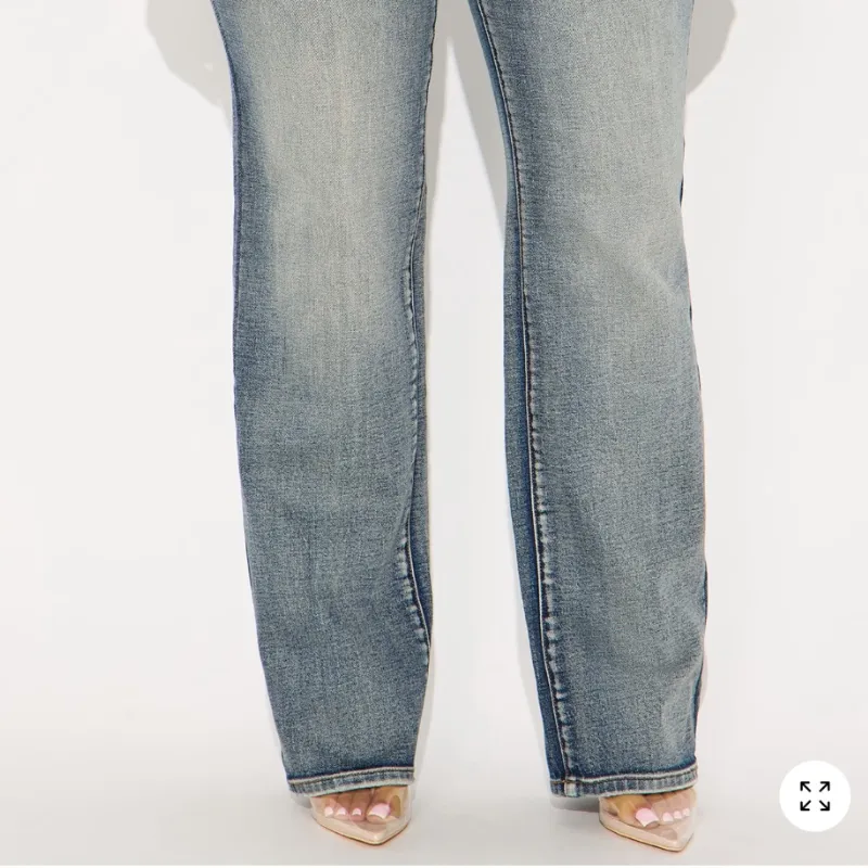 Pantalón mezclilla oscuro