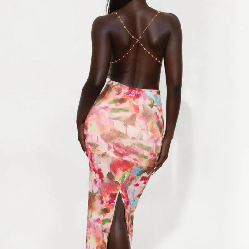 Vestido Flores con tirantes de cadenas
