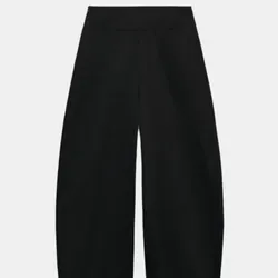 Pantalón negro alto