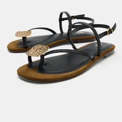 Sandalias