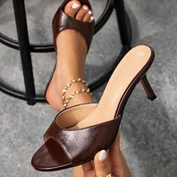 Tacones café