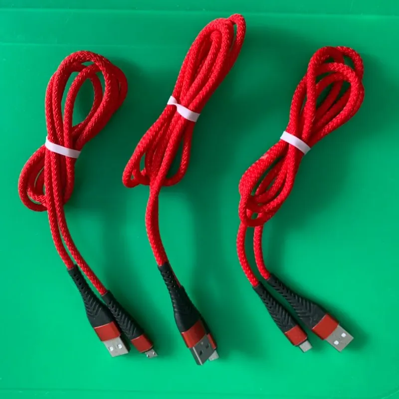 Cables rojos USB-V8