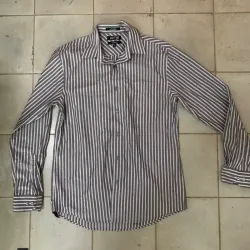 Camisa mangas largas gris rayas