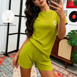 Conjunto verde verano