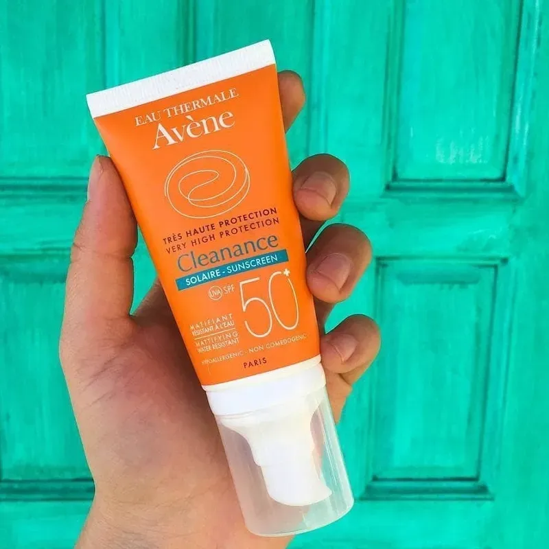 Protector facial de Avène SPF 50   