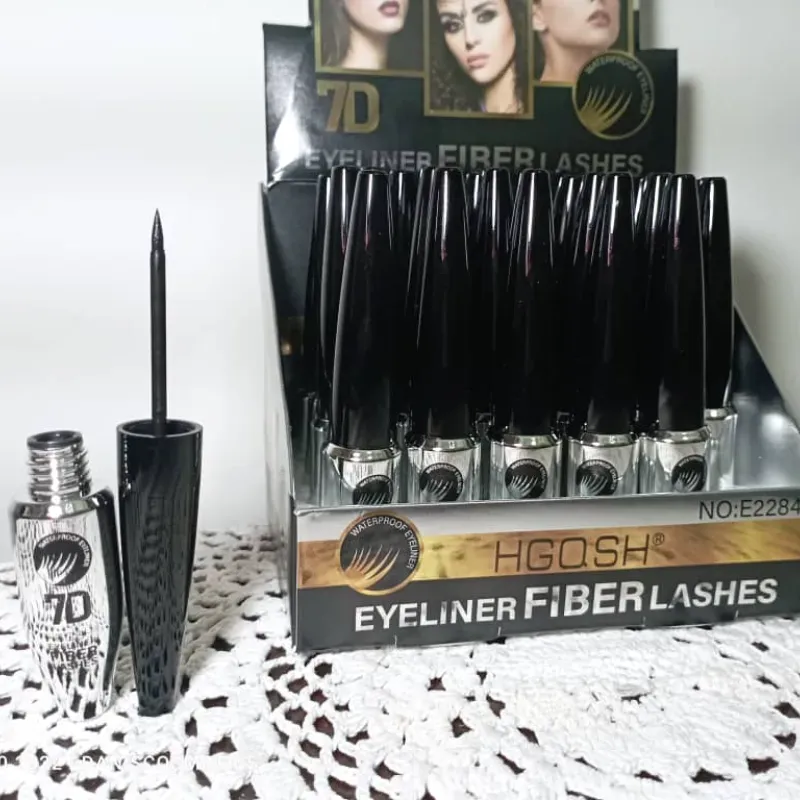 Delineador de ojos Fiber Lashes 7D