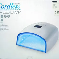 Lámpara recargable para uñas  220W