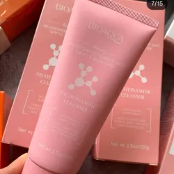Limpiador facial de niacinamida | Bioaqua 