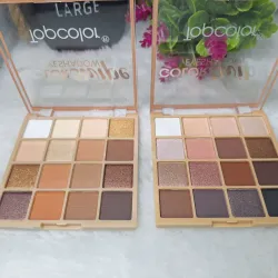 Paleta de sombras de 16 tonos 