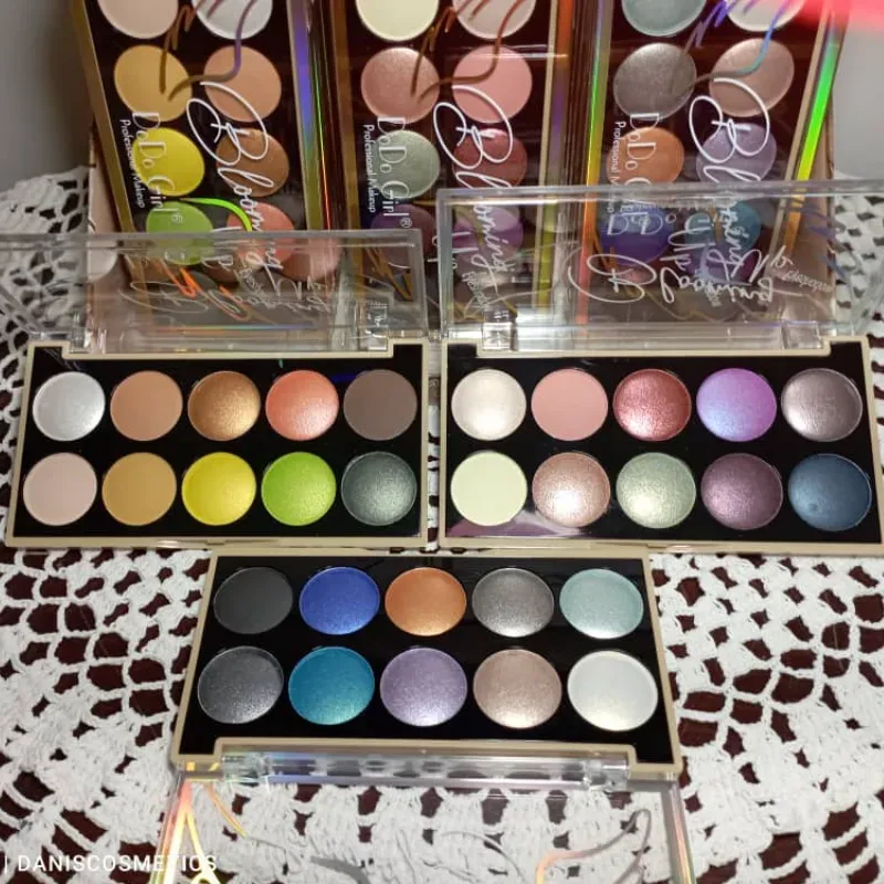 Paletas de sombras Blooming 10 tonos de DoDo Girl