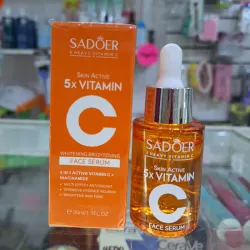 Serum facial de vitamina C + niacinamida de SADOER  30ml