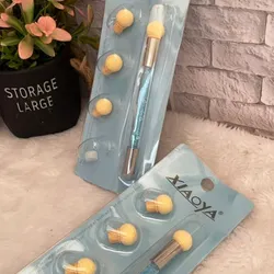 Set de pincel y esponja