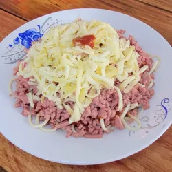 Espaguetis de queso gouda+jamón