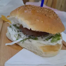 Natural de Res con Queso Blanco 