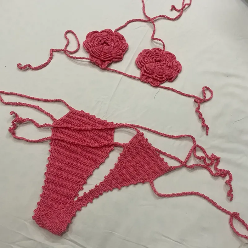 Bikini de rosa 