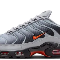 AIR MAX PLUS