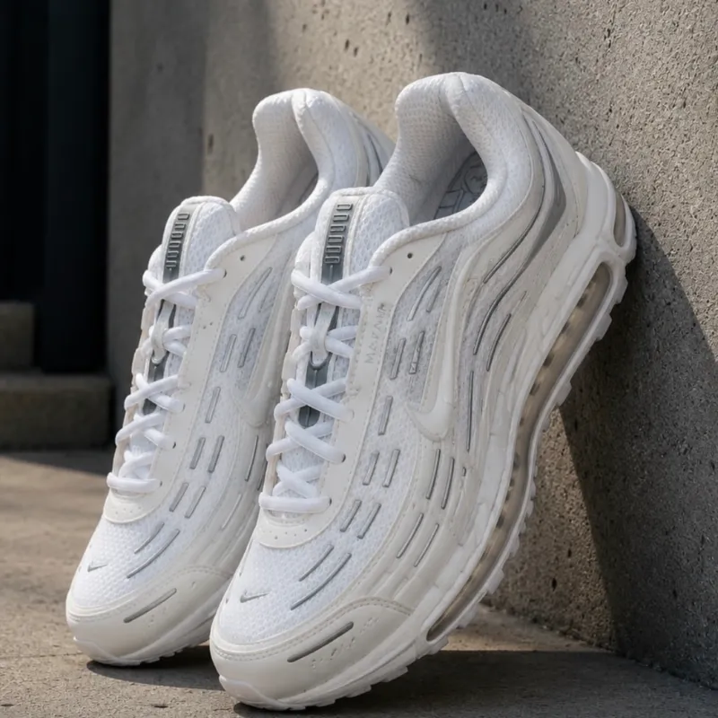 . Las Nike Air Max TL 2.5 White