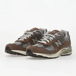 New balance 2002R
