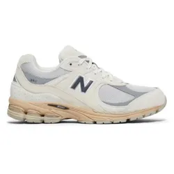 New balance 2002R