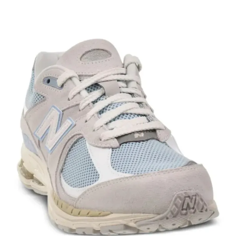 New balance 2002R