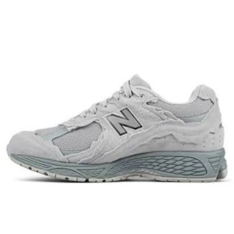 New Balance 2002R