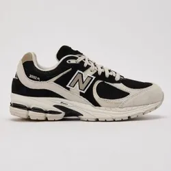 New balance 2002R