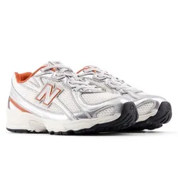 New Balance 740