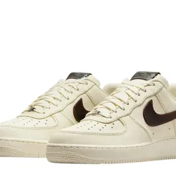 Nike Air Force 1 '07 Beige