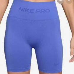 Nike Pro