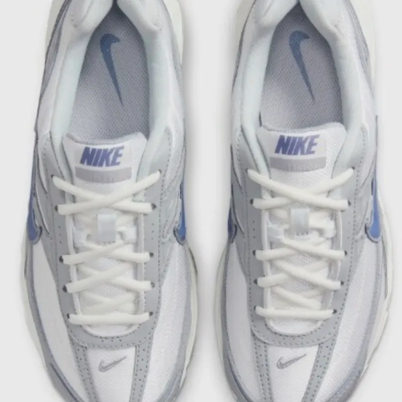 Nike Women's Initiator