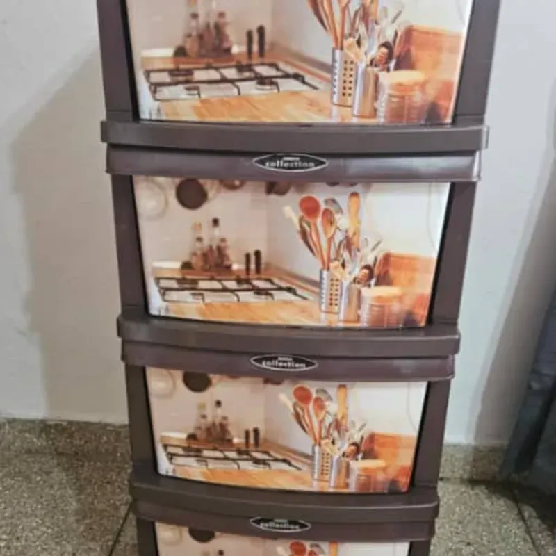 Gaveteros plásticos engomados 