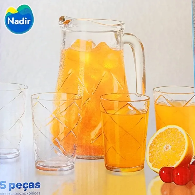 Jarra con 6 vasos de cristal