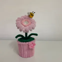 maceta con abejita🌸